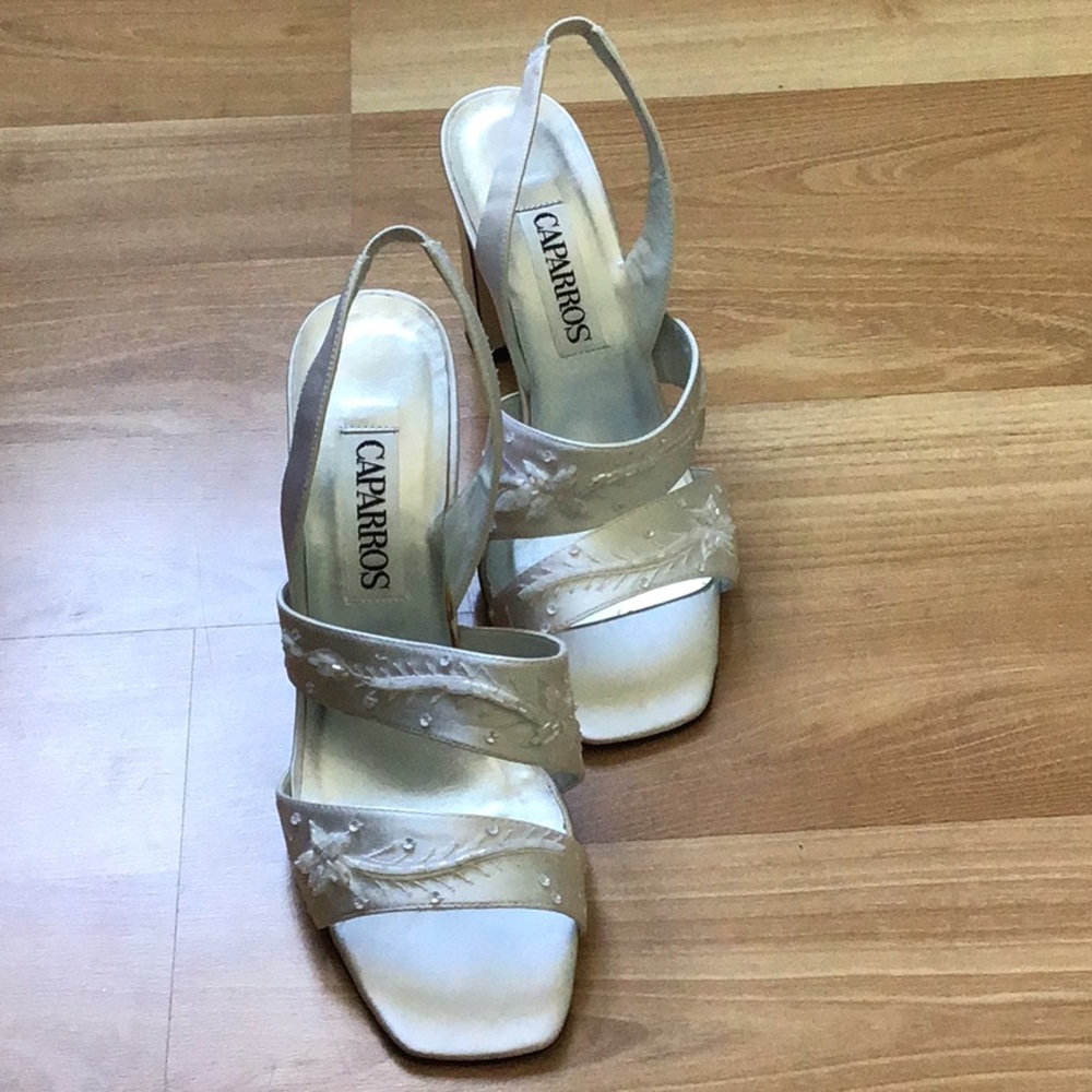Caparros Sandals - Picture 1 of 7
